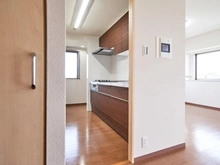 【神奈川県/川崎市多摩区宿河原】アクエージュ多摩川 キッチン:約4.4帖