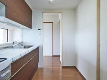 【神奈川県/川崎市多摩区宿河原】アクエージュ多摩川 キッチン:約4.4帖