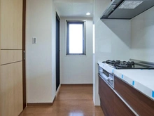 【神奈川県/川崎市多摩区宿河原】アクエージュ多摩川 キッチン:約4.4帖