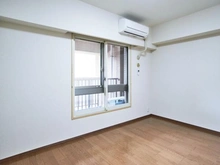 【神奈川県/川崎市多摩区宿河原】アクエージュ多摩川 洋室:約7.1帖
ウォークインクローゼット付き