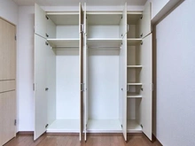 【神奈川県/川崎市多摩区宿河原】アクエージュ多摩川 洋室:約5.5帖