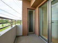 【神奈川県/川崎市多摩区宿河原】アクエージュ多摩川 バルコニー:キッチン側