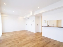 【神奈川県/横浜市保土ケ谷区岩井町】保土ケ谷南パークホームズ LDK：約13.8帖