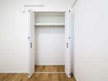 【神奈川県/横浜市保土ケ谷区岩井町】保土ケ谷南パークホームズ 洋室：約4.8帖