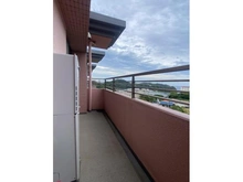 【神奈川県/横須賀市安針台】コモンヒルズ安針台海の手一番館 バルコニー：洋室側