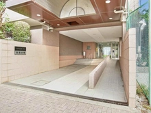 【東京都/府中市武蔵台】レクセルガーデン西国分寺 アプローチ