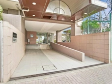 【東京都/府中市武蔵台】レクセルガーデン西国分寺 アプローチ