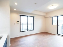 【東京都/多摩市関戸】多摩・永山ガーデンハウス LDK：約11.3帖