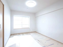 【東京都/稲城市矢野口】矢野口住宅 洋室：約6.0帖