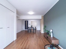 【神奈川県/川崎市宮前区南平台】グリーンヒル宮前平 LDK：約20.8帖
※家具・調度品は販売価格に含まれておりません