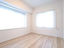 【東京都/多摩市永山】ライオンズモリス京王永山 洋室：約6.0帖