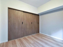 【神奈川県/横浜市南区南吉田町】ライオンズマンション吉野町第11 洋室：約5.0帖