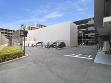 【神奈川県/平塚市宮松町】ローレルスクエア湘南平塚 駐車場