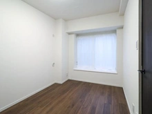 【神奈川県/横浜市南区永田北】コスモ井土ヶ谷グランヒルズ 9号棟 洋室：約6.0帖