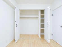 【東京都/町田市三輪緑山】藤和ライブタウン緑山壱番館 サービスルーム（納戸）：約6.0帖