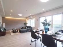 【神奈川県/川崎市麻生区上麻生】新百合ヶ丘パークハウス リビング・ダイニング：約18.9帖