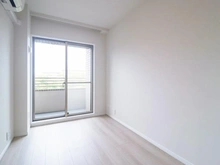 【神奈川県/川崎市麻生区上麻生】新百合ヶ丘パークハウス 洋室：約6.2帖