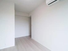 【神奈川県/川崎市麻生区上麻生】新百合ヶ丘パークハウス 洋室：約6.2帖