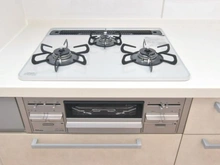 【神奈川県/川崎市麻生区上麻生】エクセル柿生 キッチン：三口コンロ