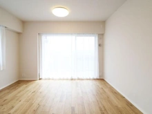 【神奈川県/横浜市栄区鍛冶ケ谷】ローレルスクエア港南台 D棟 リビング・ダイニング