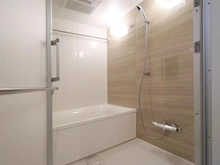 【神奈川県/横浜市栄区鍛冶ケ谷】ローレルスクエア港南台 D棟 浴室