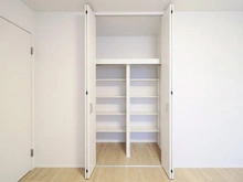 【神奈川県/茅ヶ崎市本村】グラン・コート湘南茅ヶ崎 洋室：約6.8帖