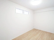 【神奈川県/茅ヶ崎市本村】グラン・コート湘南茅ヶ崎 サービスルーム（納戸）：約5.0帖