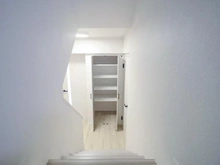 【神奈川県/川崎市幸区河原町】川崎河原町分譲共同ビル 14号棟 廊下：収納