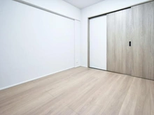 【神奈川県/横浜市保土ケ谷区法泉】東急ドエル・横浜ヒルサイドガーデン 4番館 洋室：約5.0帖