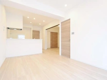 【東京都/調布市染地】ライオンズマンション調布 C棟 LDK：約13.6帖