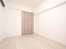 【東京都/調布市染地】ライオンズマンション調布 C棟 洋室：約5.9帖