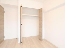 【東京都/調布市染地】ライオンズマンション調布 C棟 洋室：約5.1帖