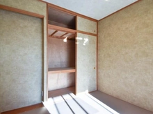 【神奈川県/川崎市麻生区栗平】小田急プラウディア栗平 和室：約6.0帖