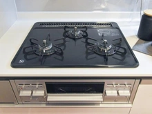 【神奈川県/横浜市緑区十日市場町】エンゼルハイム十日市場 キッチン：三口コンロ