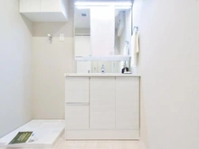 【神奈川県/横浜市緑区十日市場町】エンゼルハイム十日市場 洗面室