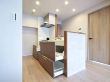 【神奈川県/川崎市多摩区三田】ソフトタウン生田 キッチン