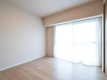 【神奈川県/川崎市多摩区三田】ソフトタウン生田 洋室：約5.1帖