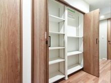 【東京都/多摩市貝取】東急ドエルアルス永山 廊下：収納