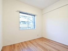 【東京都/多摩市貝取】東急ドエルアルス永山 洋室：約5.3帖