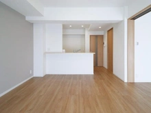 【東京都/多摩市和田】ダイアパレス聖蹟桜ヶ丘 LDK：約13.2帖