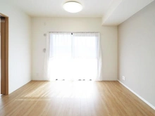 【東京都/多摩市和田】ダイアパレス聖蹟桜ヶ丘 リビング・ダイニング