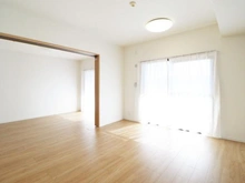 【東京都/多摩市和田】ダイアパレス聖蹟桜ヶ丘 リビング・ダイニング