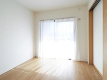 【東京都/多摩市和田】ダイアパレス聖蹟桜ヶ丘 洋室：約6.0帖