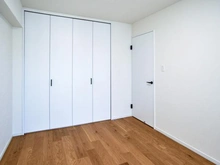 【神奈川県/川崎市多摩区中野島】新多摩川ハイム 1号棟 洋室：約6.9帖