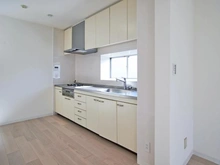 【神奈川県/川崎市多摩区菅仙谷】パークランドふじのき台 20号棟 キッチン：約5.0帖