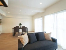 【神奈川県/川崎市麻生区白山】新ゆりグリーンタウン　さつき街区 2号棟 LDK：約18.7帖