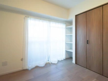 【神奈川県/川崎市麻生区白山】新ゆりグリーンタウン　さつき街区 2号棟 洋室：約5.4帖