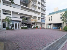 【神奈川県/川崎市多摩区中野島】リバーグリーン和泉 アプローチ