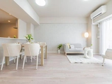 【神奈川県/川崎市多摩区東三田】レイディアントシティ向ケ丘遊園 イタリア街区 リビング・ダイニング