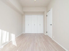 【神奈川県/川崎市多摩区東三田】レイディアントシティ向ケ丘遊園 イタリア街区 洋室